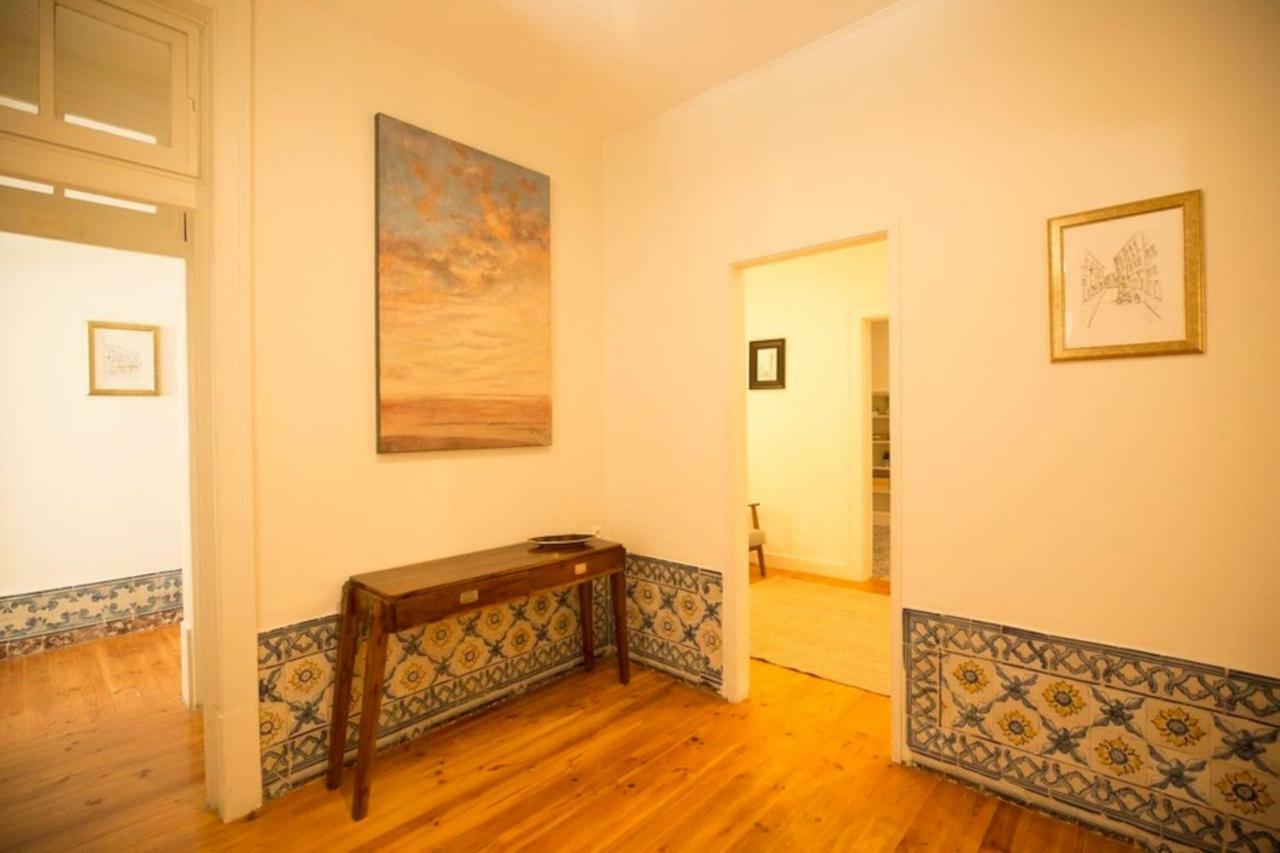Ola Lisbon - Chiado IV Apartment Luaran gambar